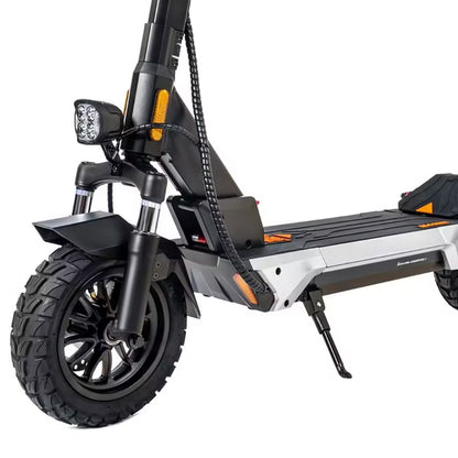 KuKirin M4 Max, viteza 45 km/h, autonomie 64 km